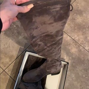 Kaitlyn Pan over the knee boots. Grey size 8 NIB